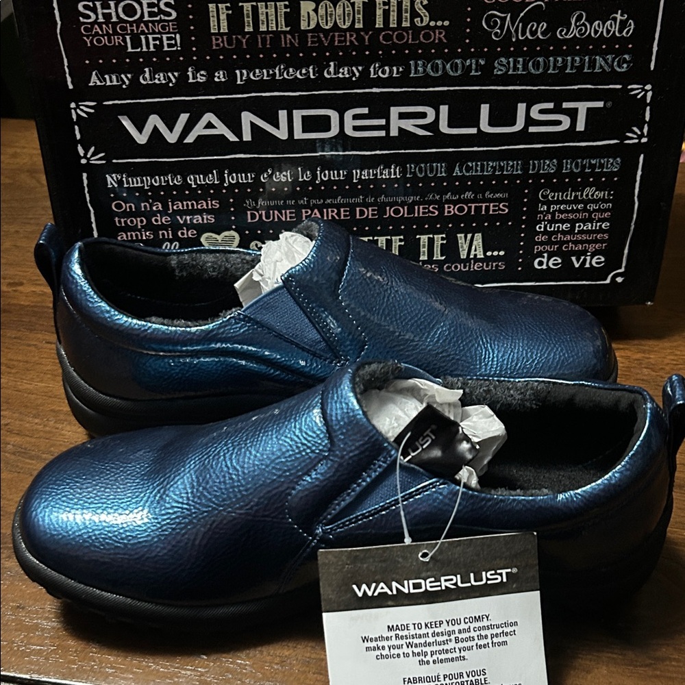 Wanderlust Women's Metallic Blue Mules